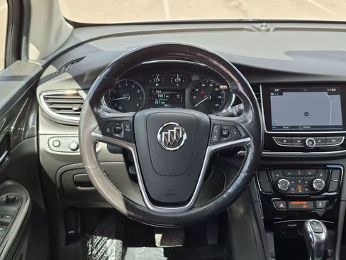 Used 2018 Buick Encore Essence FWD image 22