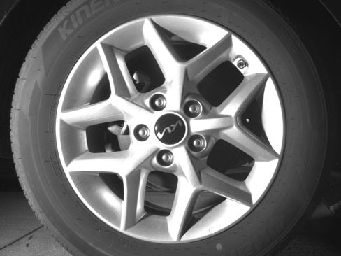 Used 2025 Kia Soul LX w/ LX Technology Package FWD image 15