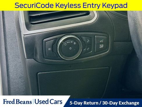 Certified 2022 Ford Edge SEL w/ Convenience Package image 13