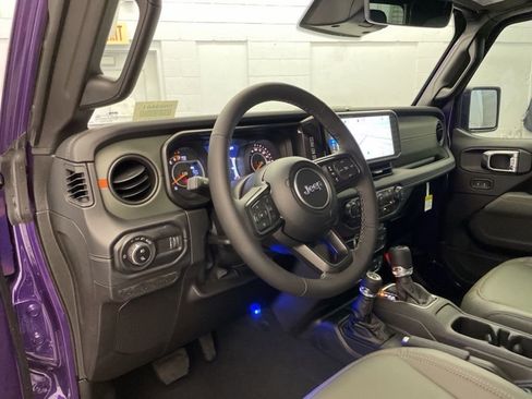 New 2026 Jeep Gladiator Mojave AWD/4WD image 15