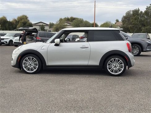 Used 2020 MINI Cooper S image 10
