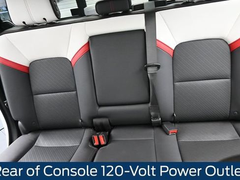 Used 2024 GMC Canyon AT4X AWD/4WD image 21