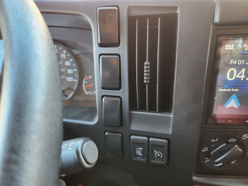 New 2024 Chevrolet Low Cab Forward image 21