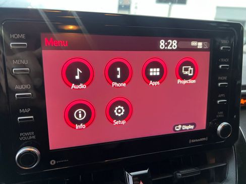 Used 2021 Toyota Corolla LE image 28