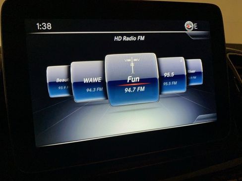 Used 2018 Mercedes-Benz GLE 350 4MATIC image 19