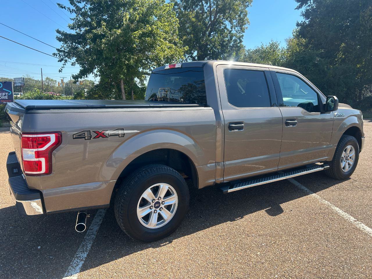 Used 2018 Ford F150 XLT AWD/4WD image 4