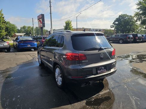 Used 2012 Volkswagen Tiguan S AWD/4WD image 8