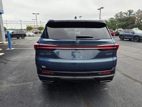 Used 2025 Buick Enclave Preferred AWD/4WD image 15