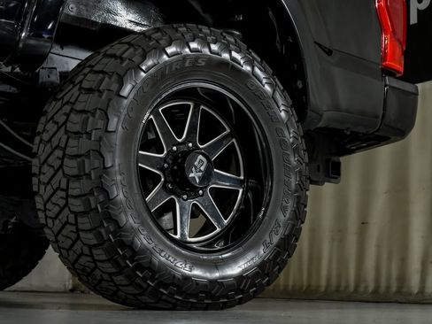 Used 2021 Ford F350 Platinum w/ Tremor Off-Road Package AWD/4WD image 58