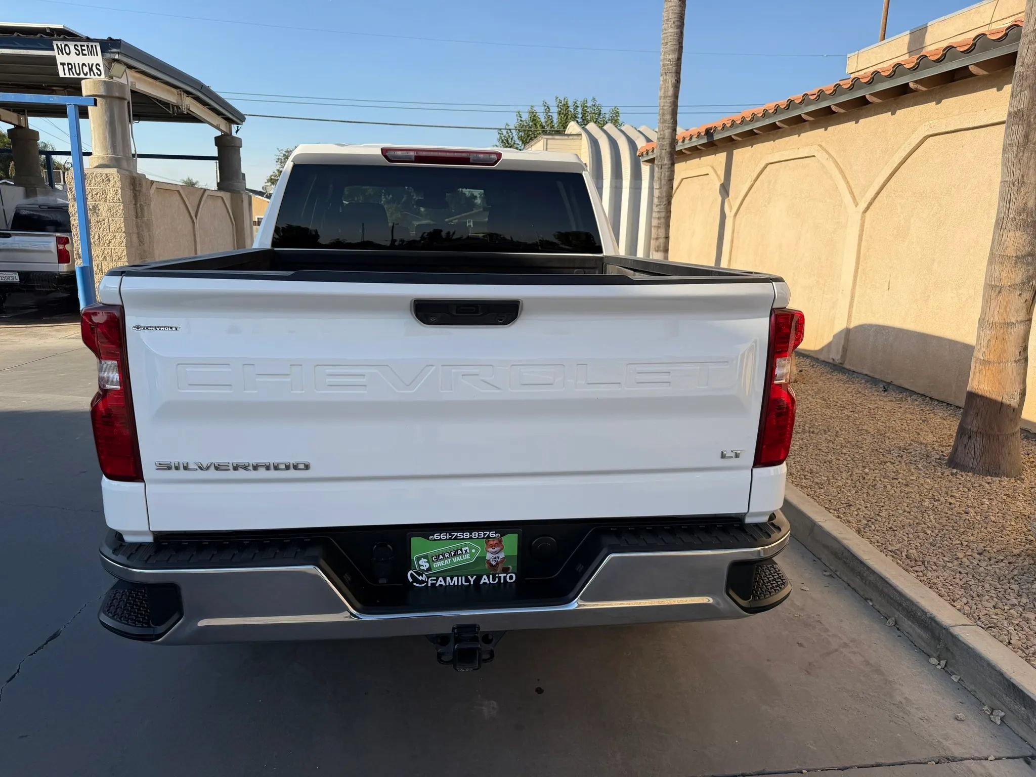 Used 2023 Chevrolet Silverado 1500 LT AWD/4WD image 12
