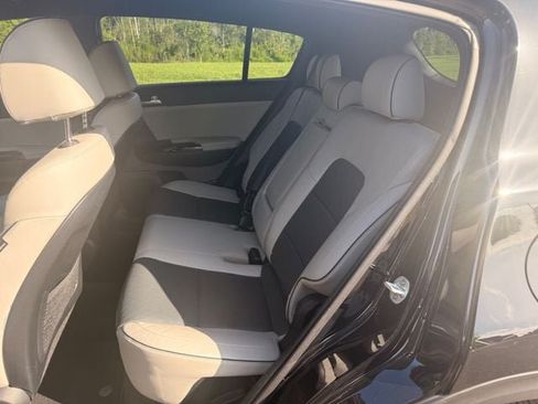Used 2019 Kia Sportage EX w/ EX Sport Appearance Package FWD image 12