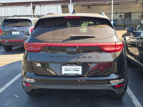 Used 2021 Kia Sportage S w/ S FWD Premium Package image 5