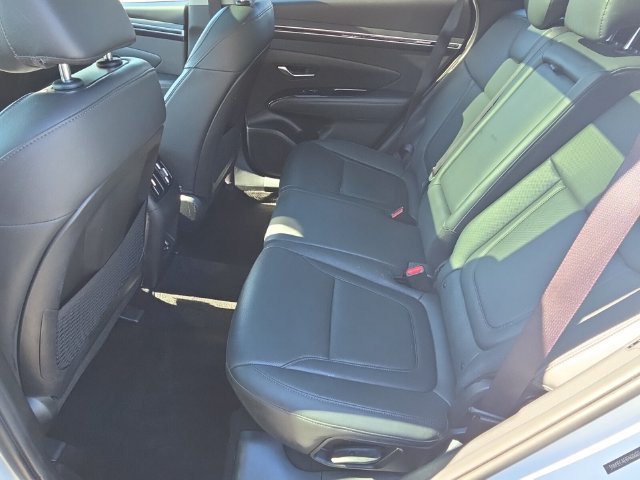 Used 2023 Hyundai Tucson Limited AWD/4WD image 12