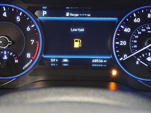 Used 2022 Hyundai Palisade SEL w/ Premium Package image 19