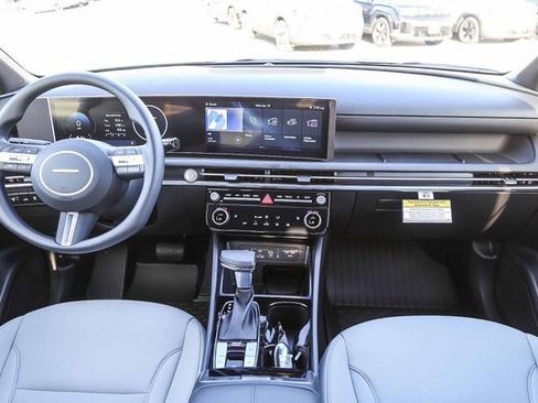 New 2026 Hyundai Santa Cruz SEL FWD image 13