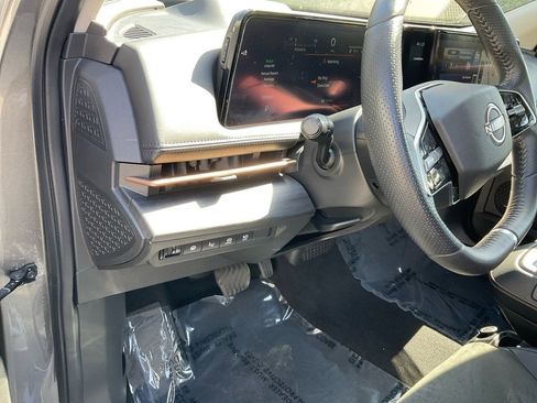 Certified 2024 Nissan Ariya ENGAGE image 15