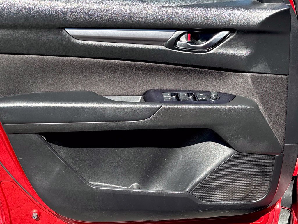 Used 2019 MAZDA CX-5 Sport FWD image 16