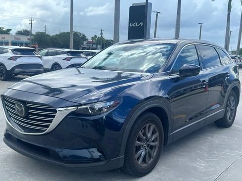 Used 2021 MAZDA CX-9 Touring w/ Touring Premium Package FWD image 3