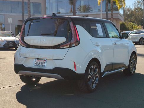 Used 2025 Kia Soul EX image 5