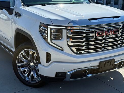 Used 2023 GMC Sierra 1500 Denali w/ Denali Reserve Package image 6