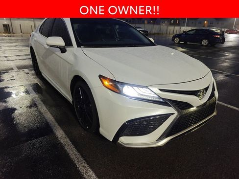 Used 2024 Toyota Camry XSE w/ Cold Weather Package image 3