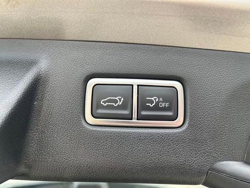 Certified 2025 Kia Sorento SX Prestige image 33