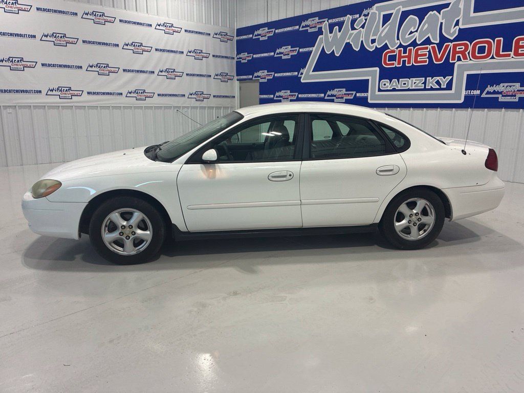 Used 2002 Ford Taurus SE FWD image 3