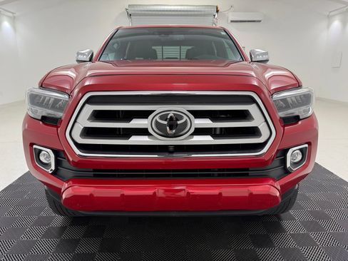 Used 2023 Toyota Tacoma Limited AWD/4WD image 2
