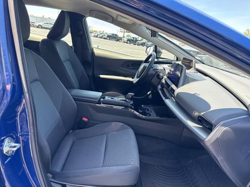 Used 2023 Toyota Prius LE FWD image 17