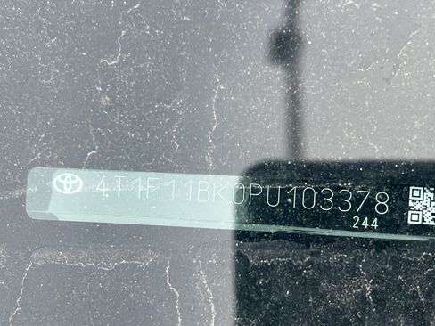 Used 2023 Toyota Camry XLE w/ Cold Weather Package image 3