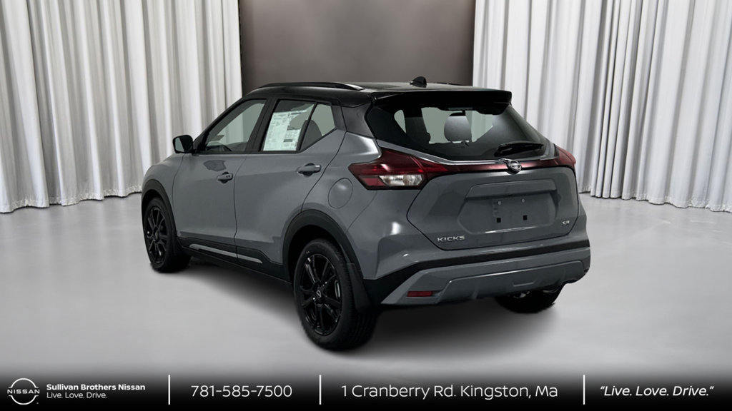 Certified 2024 Nissan Kicks SR FWD image 7