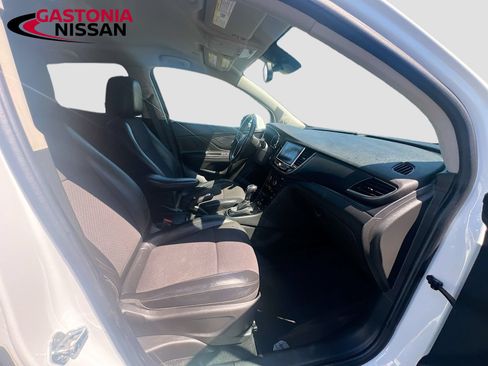 Used 2020 Buick Encore Preferred FWD image 36