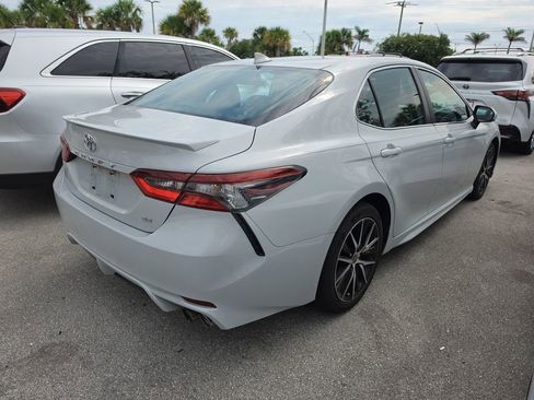 Certified 2023 Toyota Camry SE FWD image 4
