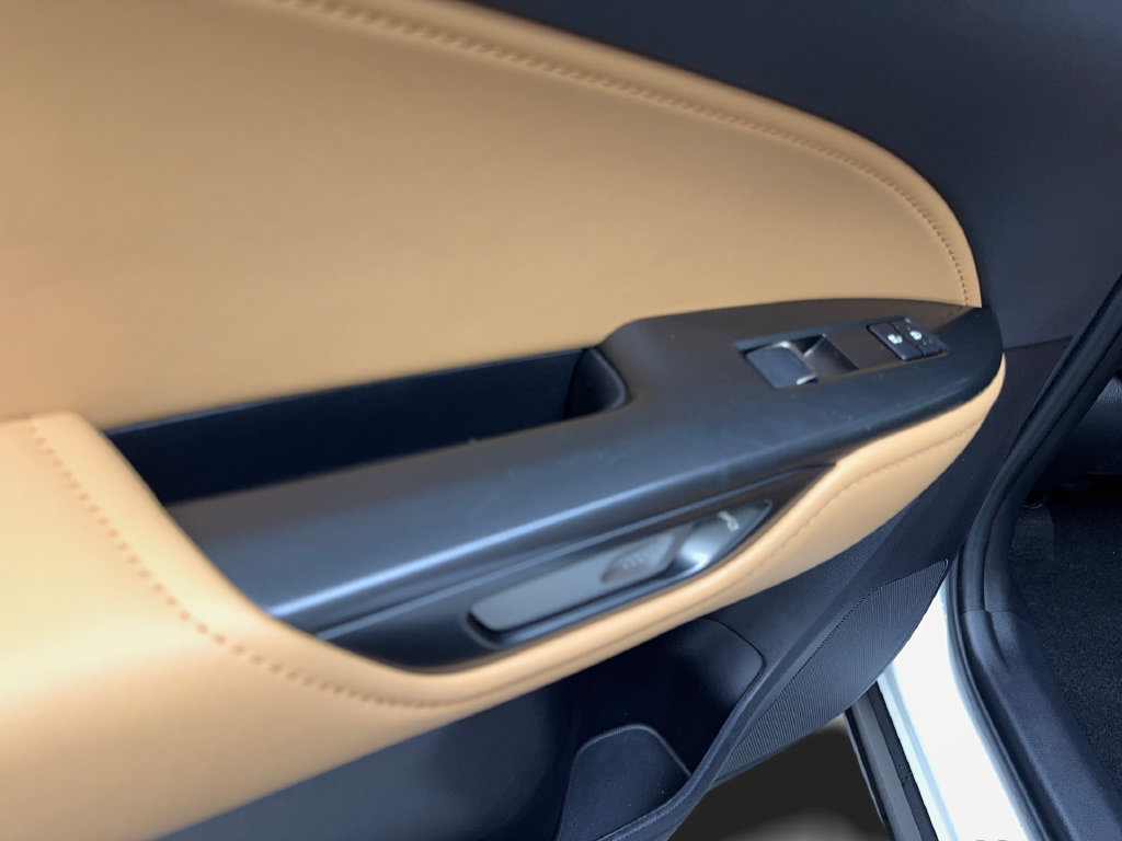 Used 2025 Lexus NX 250 FWD image 40