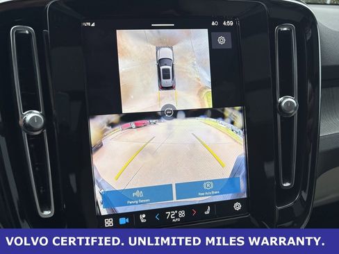 Used 2024 Volvo XC40 B5 Ultimate w/ Protection Package Premier image 23