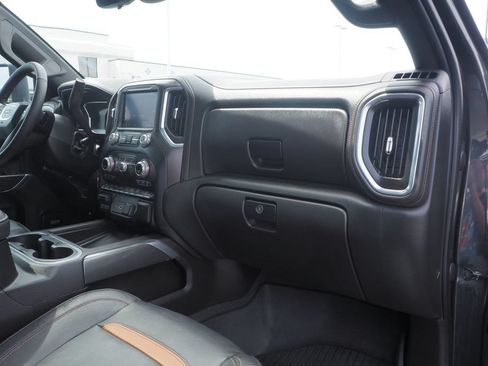 Used 2020 GMC Sierra 3500 AT4 w/ AT4 Premium Package AWD/4WD image 21