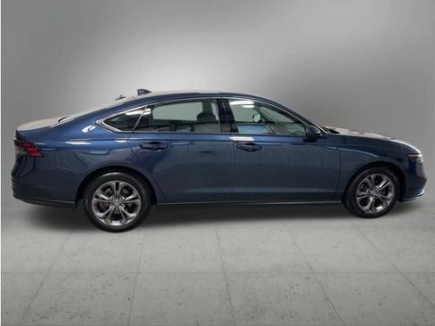 Used 2024 Honda Accord EX image 7