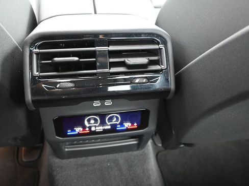 Certified 2026 BMW 530i image 18