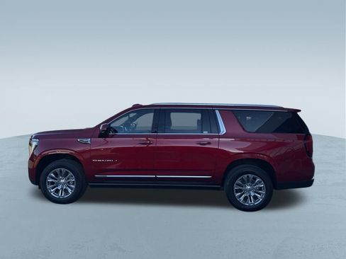 New 2026 GMC Yukon XL Denali w/ Sun & Power Step Package image 5