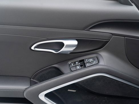 Certified 2018 Porsche 911 Carrera S image 22