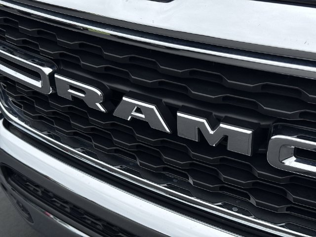 Used 2023 RAM 1500 Big Horn AWD/4WD image 29
