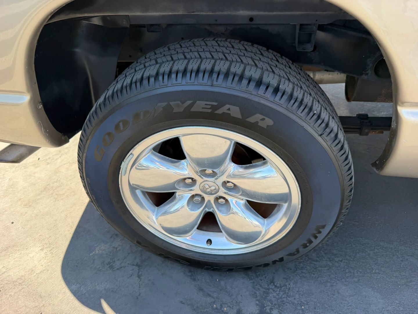 Used 2005 Dodge Ram 1500 Truck SLT RWD image 22