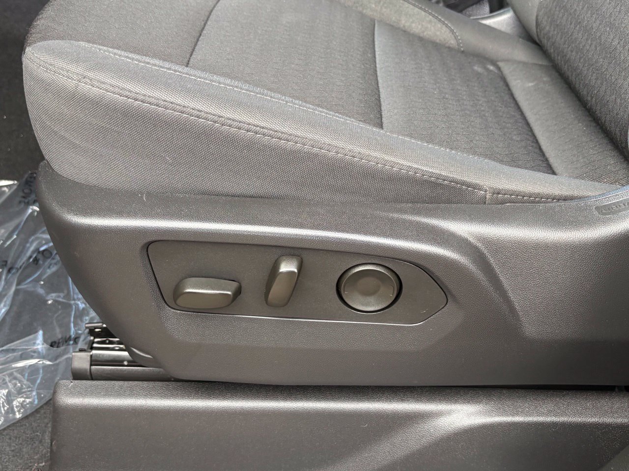 Used 2026 Chevrolet Silverado 1500 Custom RWD image 22