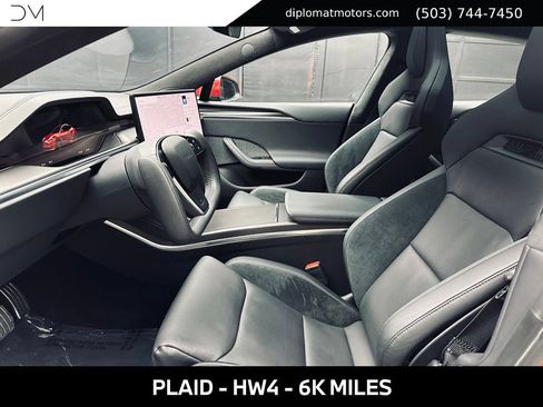 Used 2024 Tesla Model S Plaid AWD/4WD image 17