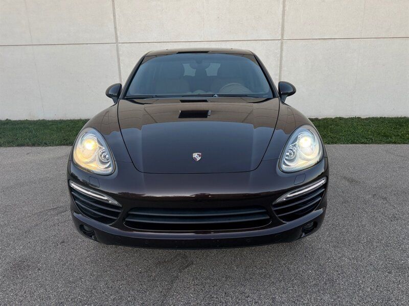 Used 2014 Porsche Cayenne Diesel AWD/4WD image 28