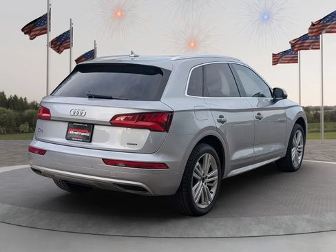 Used 2019 Audi Q5 2.0T Premium Plus w/ Premium Plus Package AWD/4WD image 7