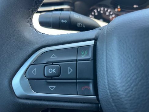 Certified 2024 Jeep Compass Latitude AWD/4WD image 14