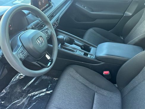 Certified 2025 Honda Accord LX image 10