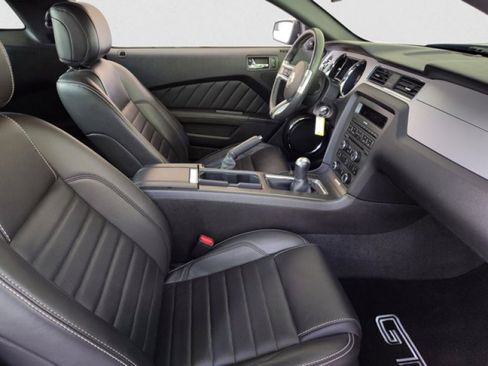 Used 2013 Ford Mustang GT Premium w/ Brembo Brake Pkg image 19