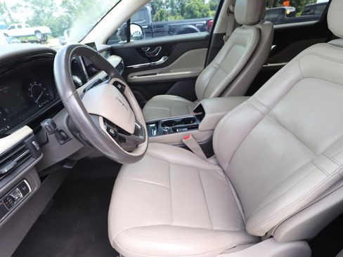 Used 2020 Lincoln Corsair FWD image 2